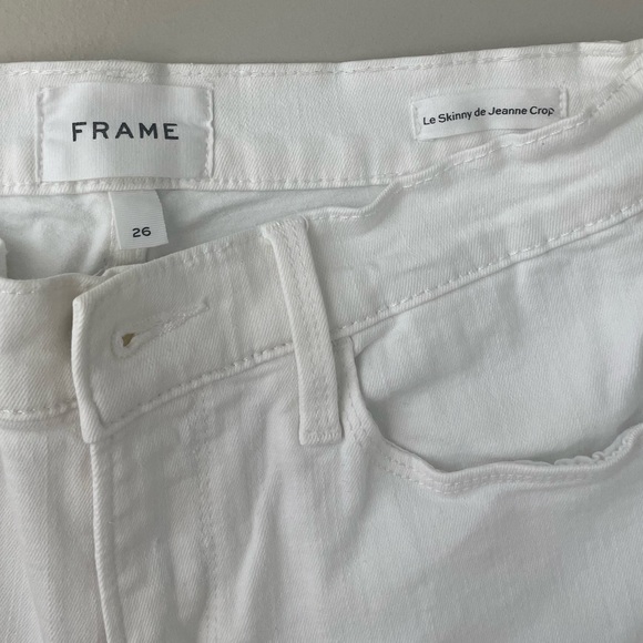 New Frame Le Skinny de Jeanne Crop in White 26 - Picture 6 of 8